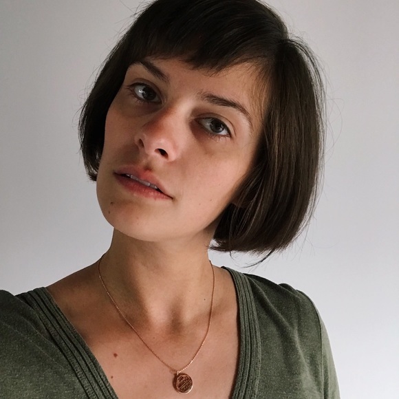 Meet your Posher, Tess - Picture 1 of 1